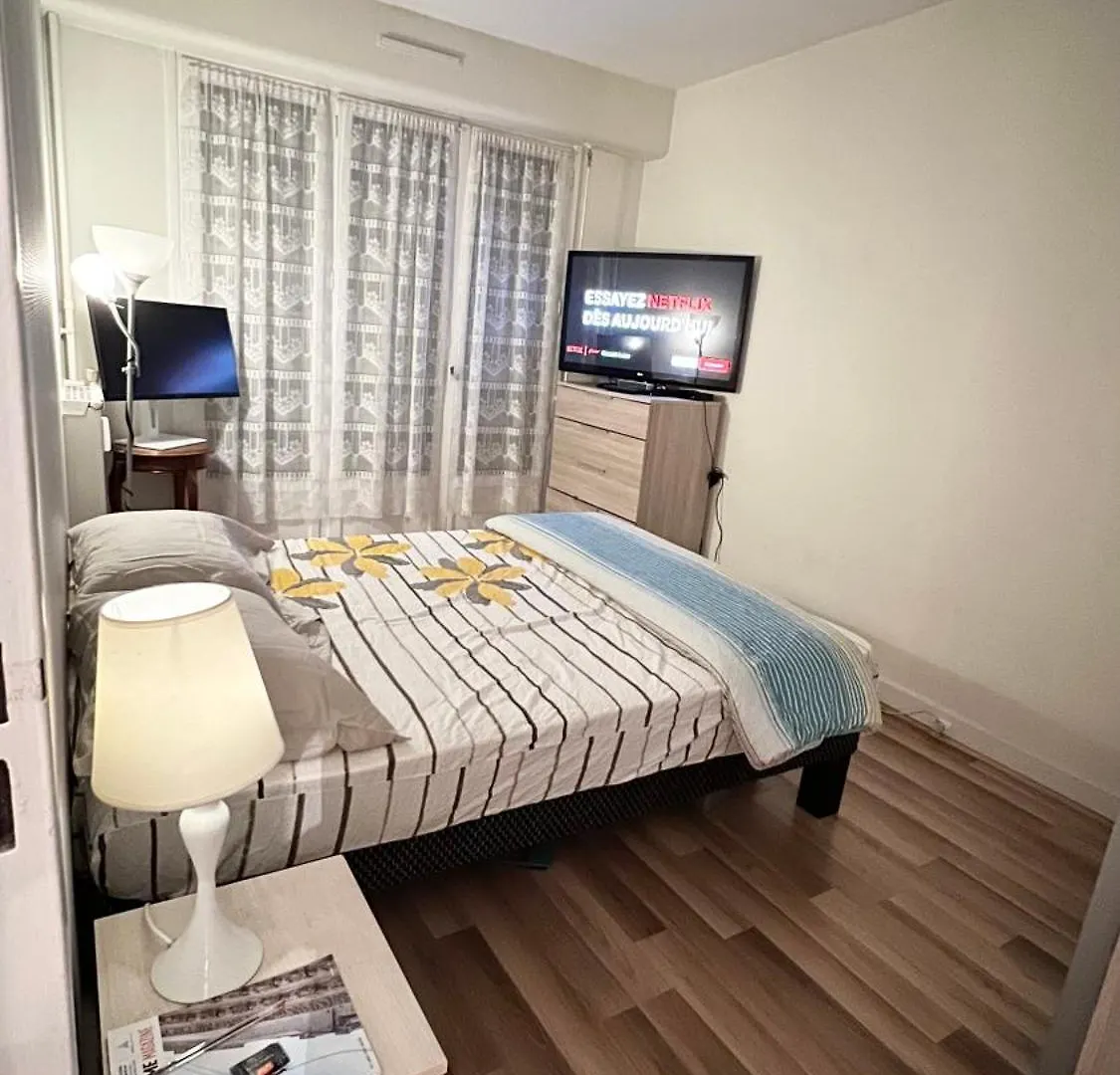Cozy Flat In Paris Center Near Place De La Republique 아파트