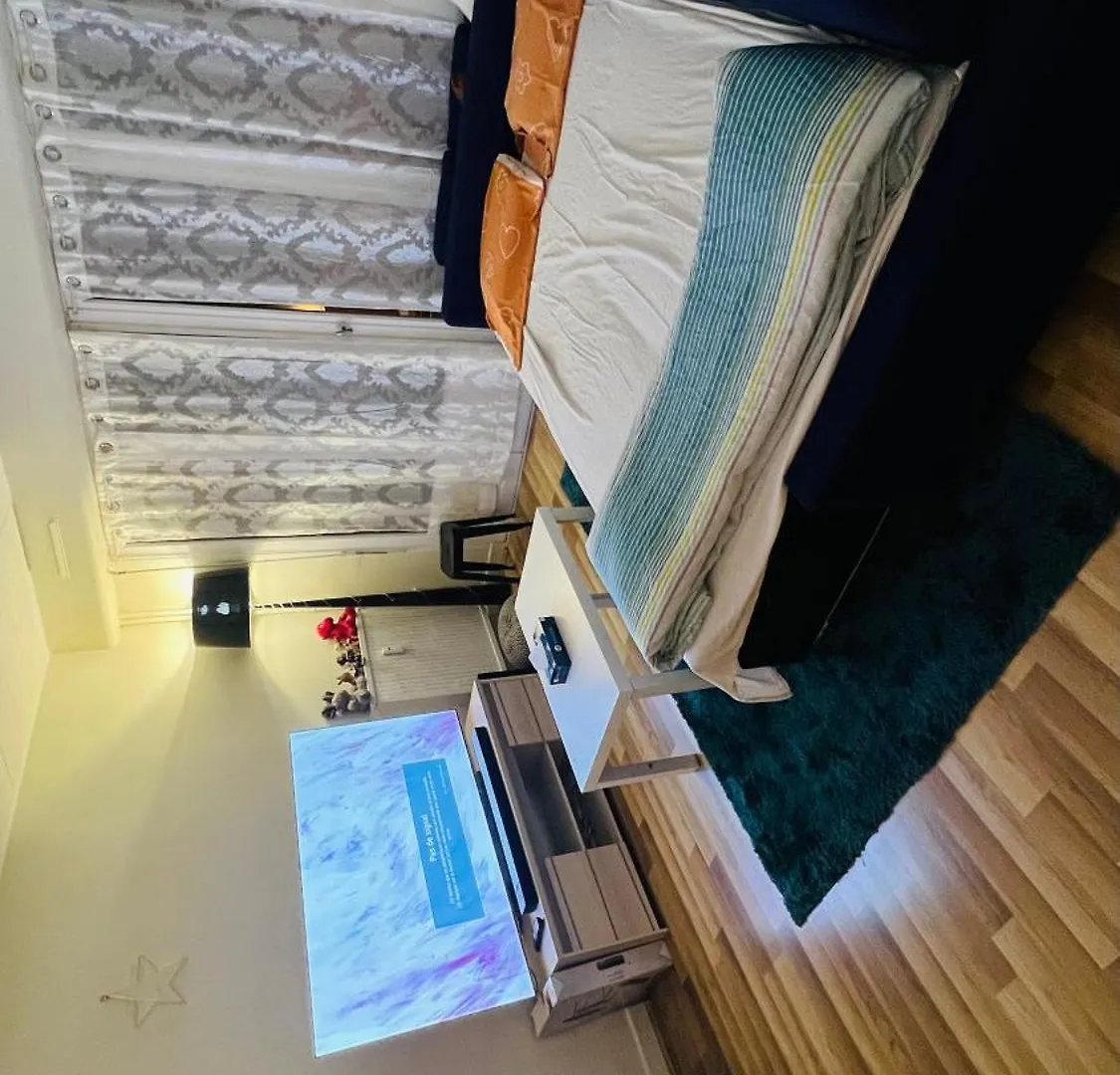 Cozy Flat In Paris Center Near Place De La Republique 아파트 프랑스
